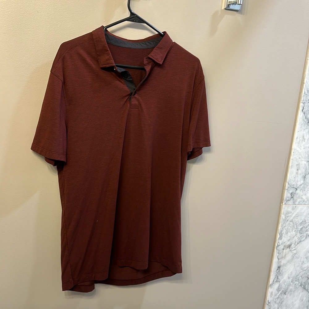 Men’s lululemon polo size L